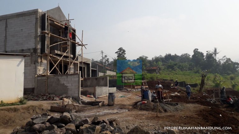 7bfa04a8-7ff7-4f98-a2d5-bb676fa3c92f