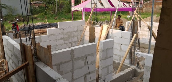 progressBuahBatuTownHouse