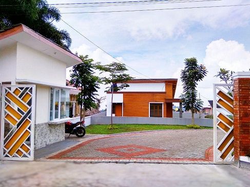 Gate_perumahan di lembang_SiH
